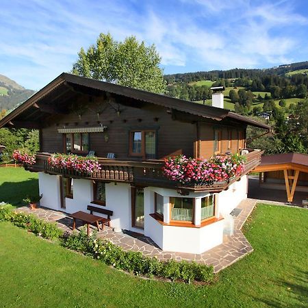 Apartamento Haus Hirzinger Brixen im Thale Exterior foto